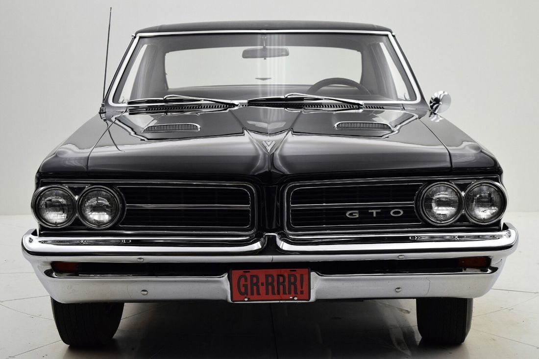 1964 Pontiac GTO Post Coupe - photo 9
