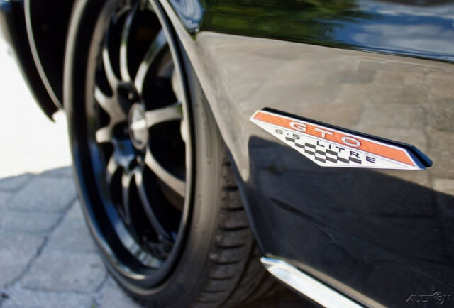 1964 Pontiac GTO Pro-Touring LS2 / 500+ HP / SSBC Disc Brakes - photo 10