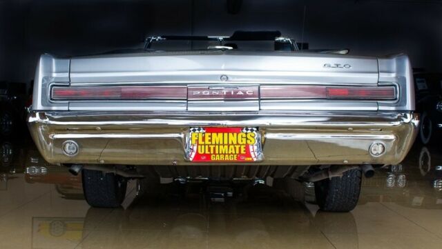 1964 Pontiac GTO Tri-Power - photo 12