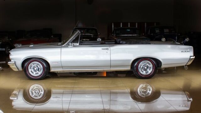 1964 Pontiac GTO Tri-Power - photo 2