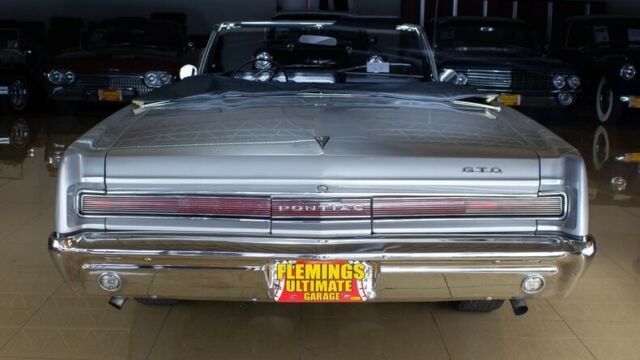 1964 Pontiac GTO Tri-Power - photo 4