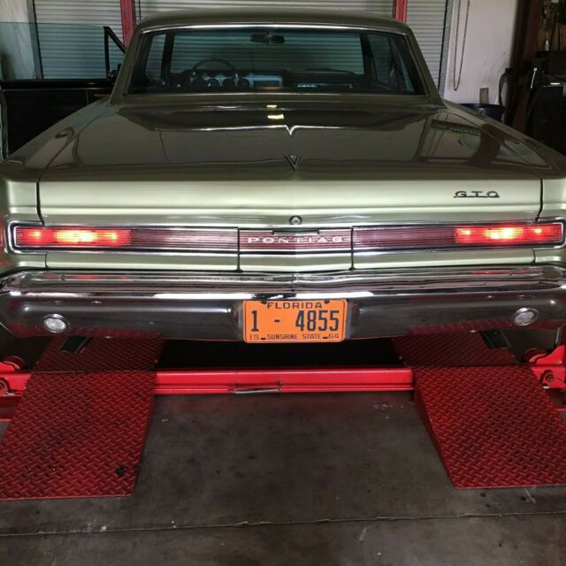 1964 Pontiac GTO - photo 10