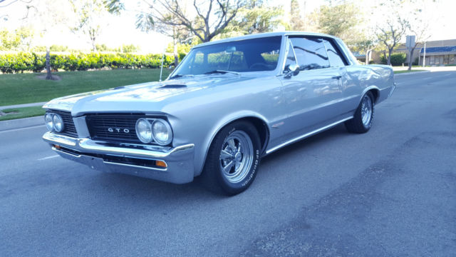 1964 Pontiac GTO COUPE TRI POWER - photo 2