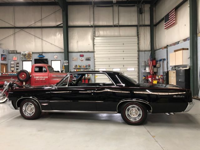 1964 Pontiac GTO - photo 2
