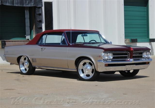 1964 Pontiac Le Mans Convertible - photo 2