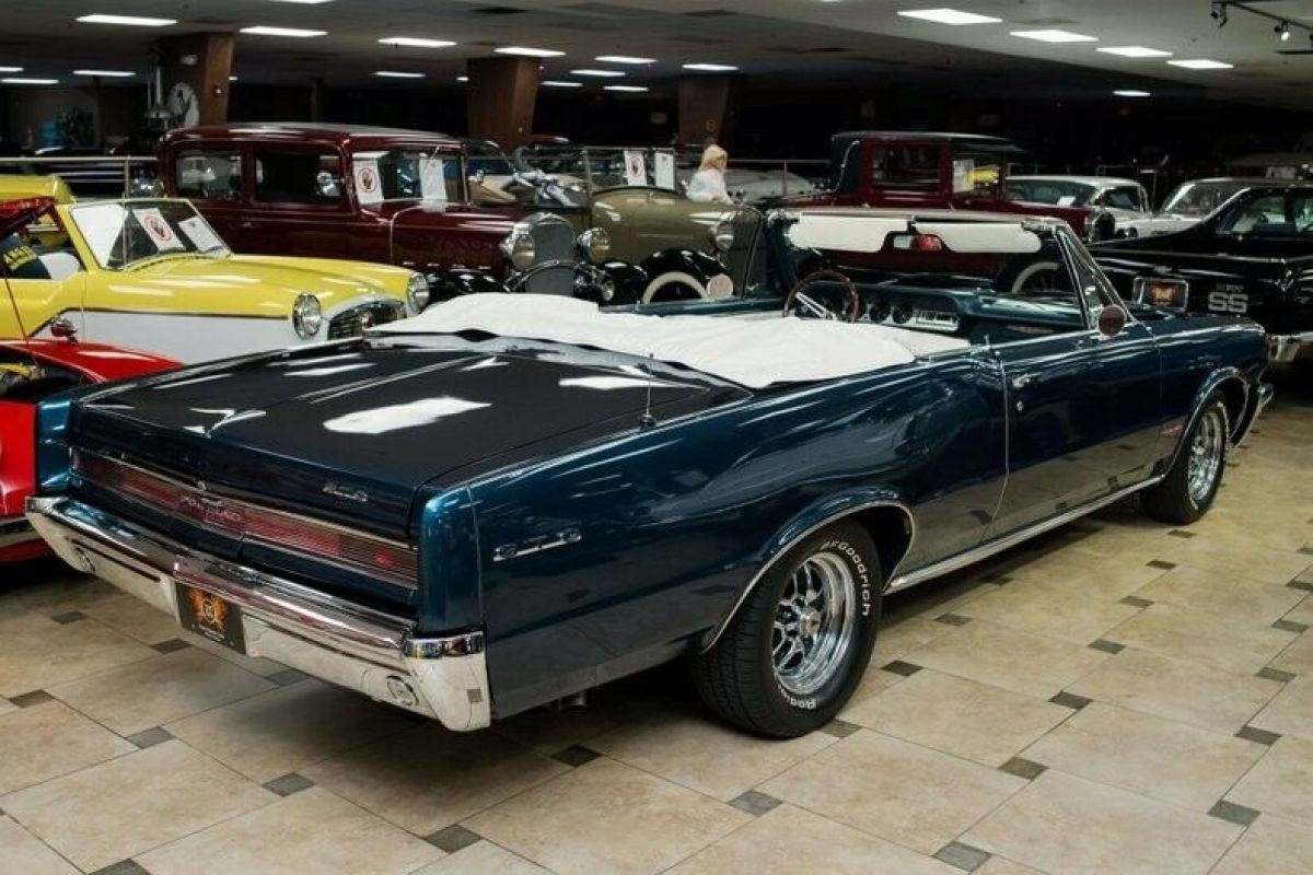 1964 Pontiac Le Mans GTO 389C.I. - photo 5