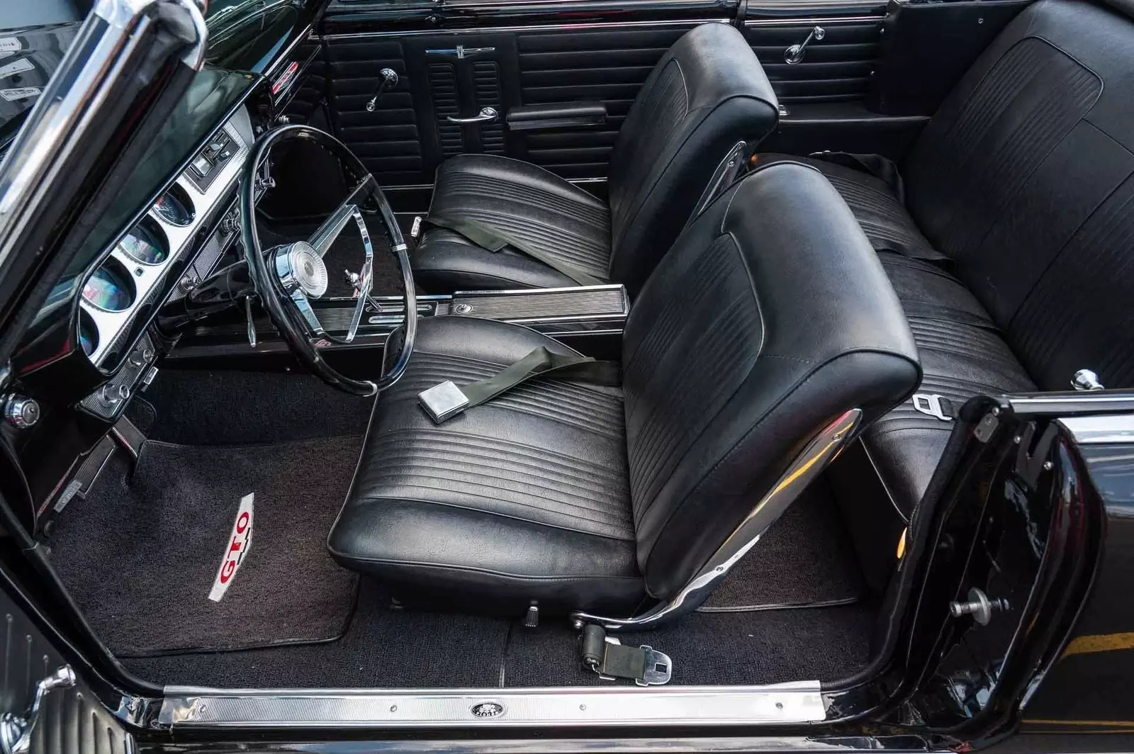 1964 Pontiac Le Mans Triple Black, GTO Badged, Power Top, Classic Ponti - photo 10