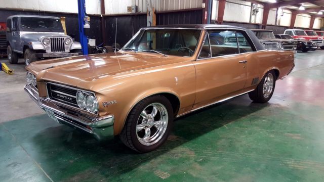 1964 Pontiac Le Mans V8 Auto 2 door Coupe - photo 2