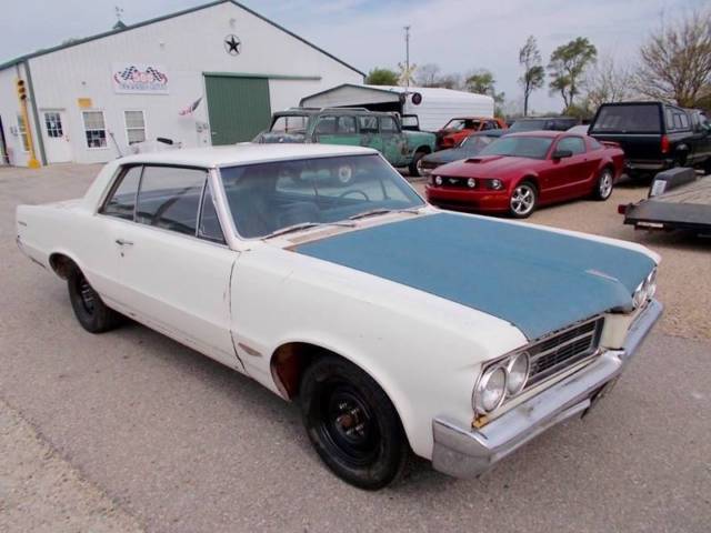 1964 Pontiac Real GTO, 389 eng, 4-Speed, PHS, Good to make a 421 Bobcat 1964 Pontiac GTO HARDTOP