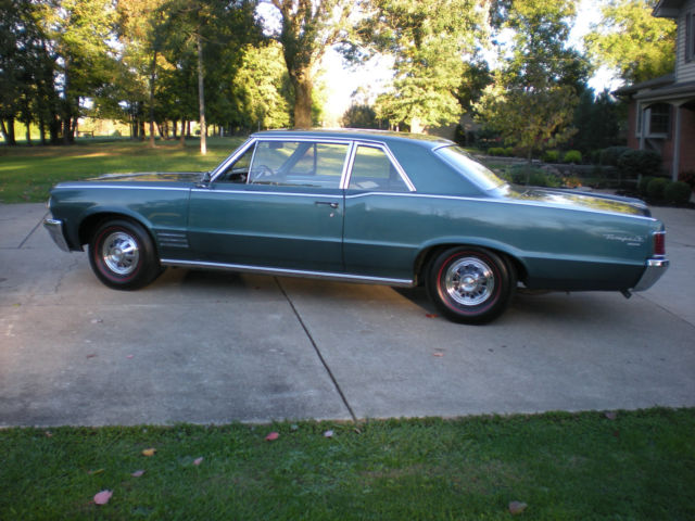 1964 Pontiac Tempest Custom Original One Owner Vehicle Survivor 1964 Pontiac Tempest Custom