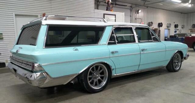 1964 AMC Wagon Cross Country - photo 2