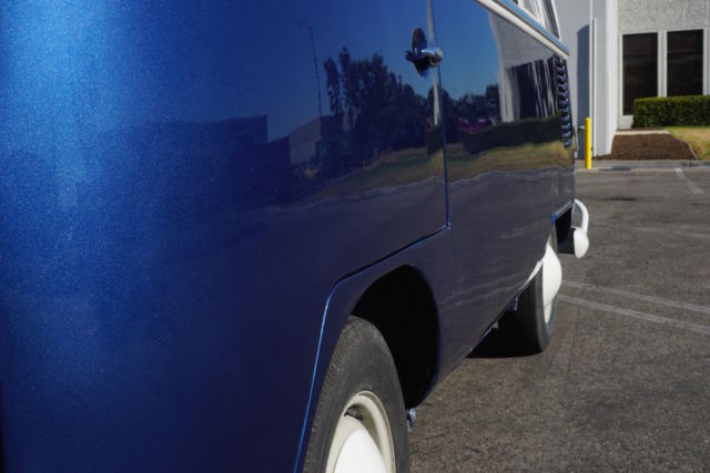 1964 Volkswagen Bus/Vanagon deluxe 23 windows - photo 4
