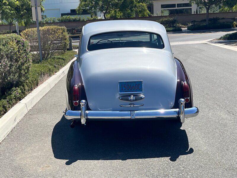 1964 Rolls-Royce SILVER CLOUD III - photo 6