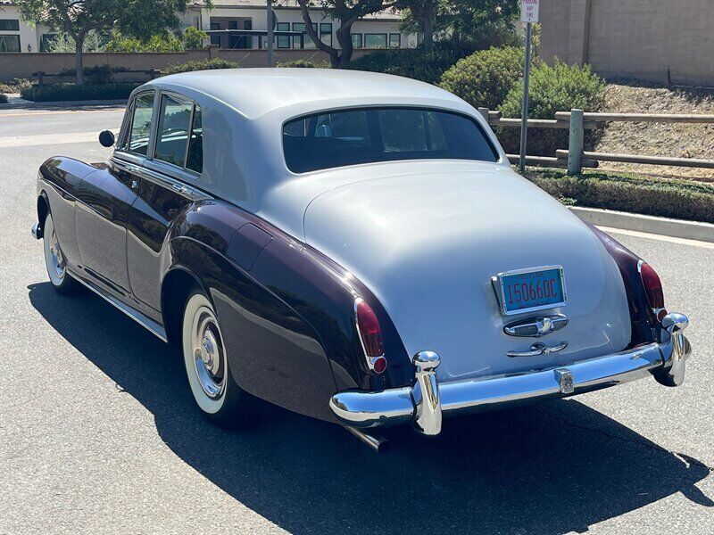 1964 Rolls-Royce SILVER CLOUD III - photo 7
