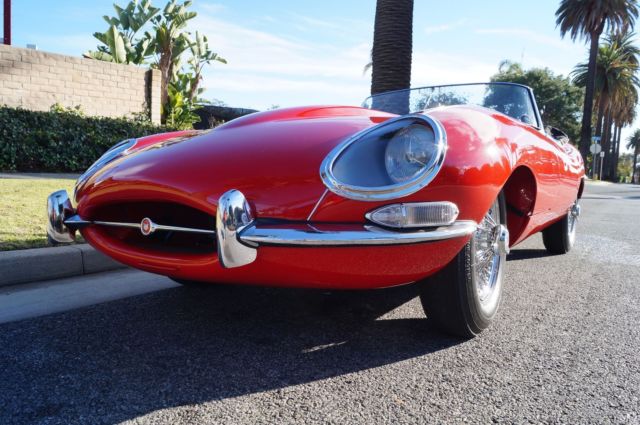 1964 Jaguar E-Type 3.8 CONVERTIBLE ROADSTER - NUTS & BOLT RESTORATION - photo 4
