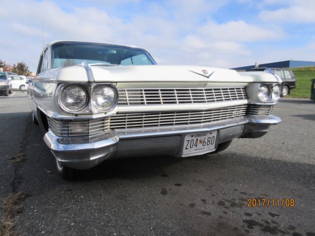 1964 Series 62 4-Window Cadillac hardtop 1964 Cadillac Series 62 4-window sedan hardtop