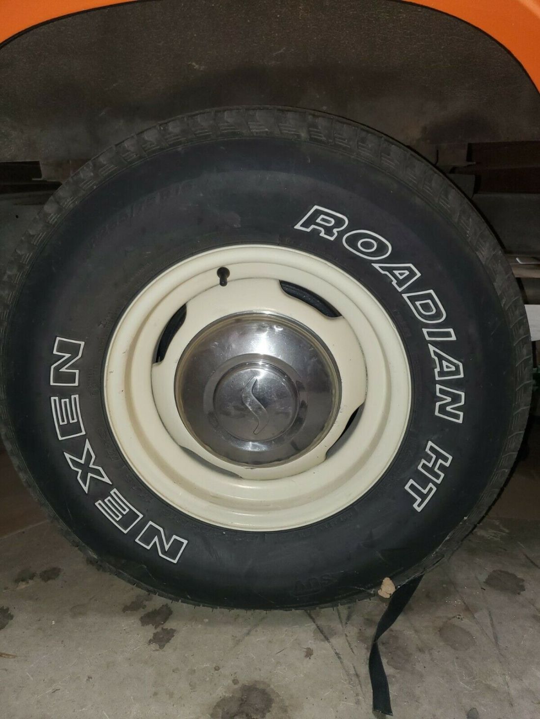 1964 Studebaker 8E10 Linex in bed - photo 12