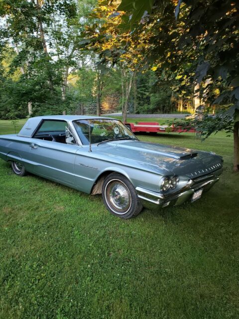 1964 Ford Thunderbird