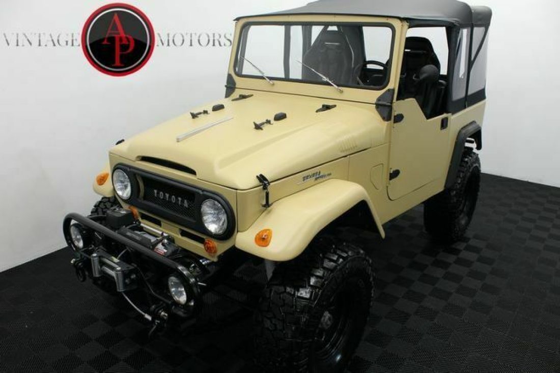 1964 Toyota Land Cruiser FJ40 RESTORED 4X4! - photo 3