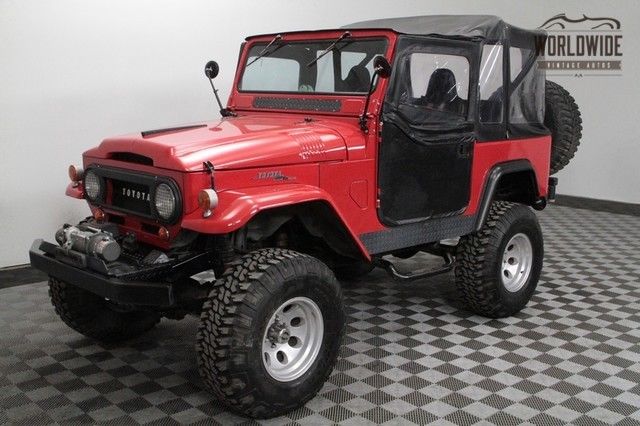 1964 Toyota Landcruiser FJ40 REDONE INTERIOR! 4-WHEEL DISC BRAKES!