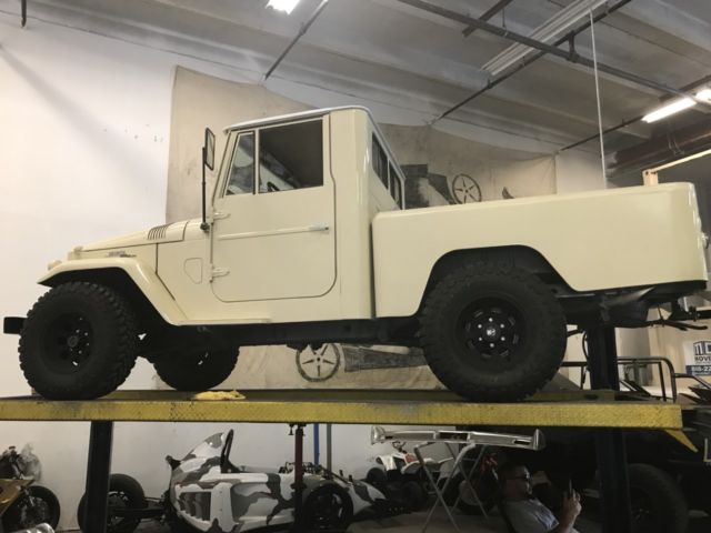 1964 Toyota Land Cruiser Truck - photo 2