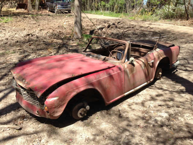 1964 Triumph TR4 Roadster - photo 2