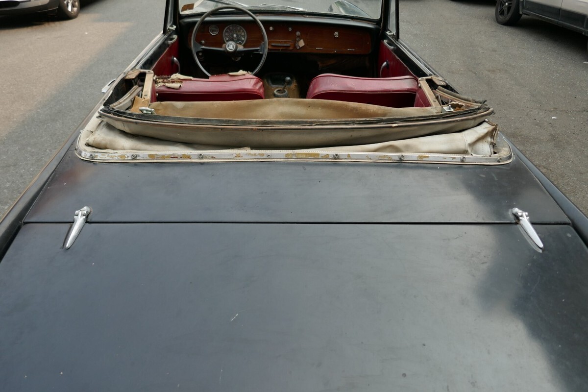 1964 Triumph Herald Convertible - photo 12