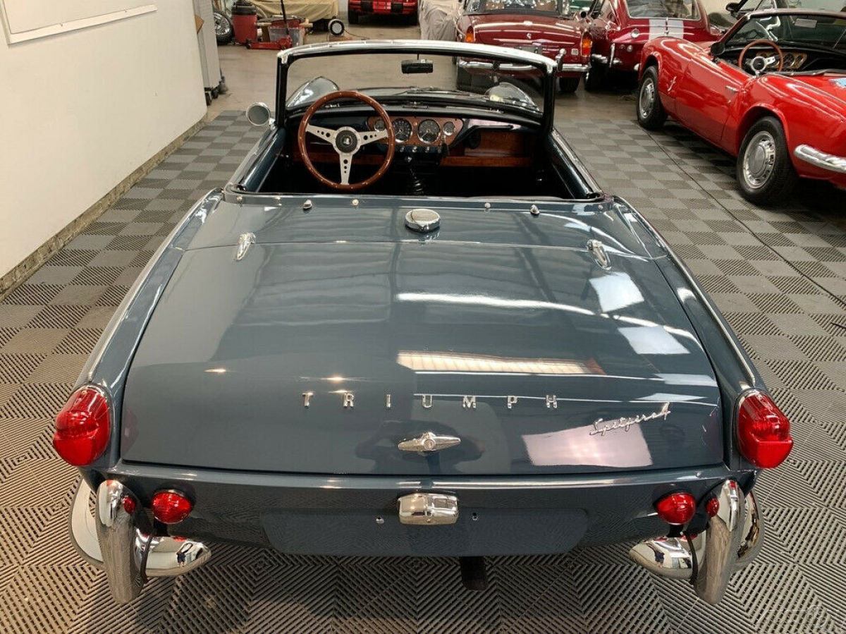 1964 Triumph Spitfire 1964 TRIUMPH SPITFIRE MK1. COTSWOLD BLUE WITH BLACK TRIM - photo 11