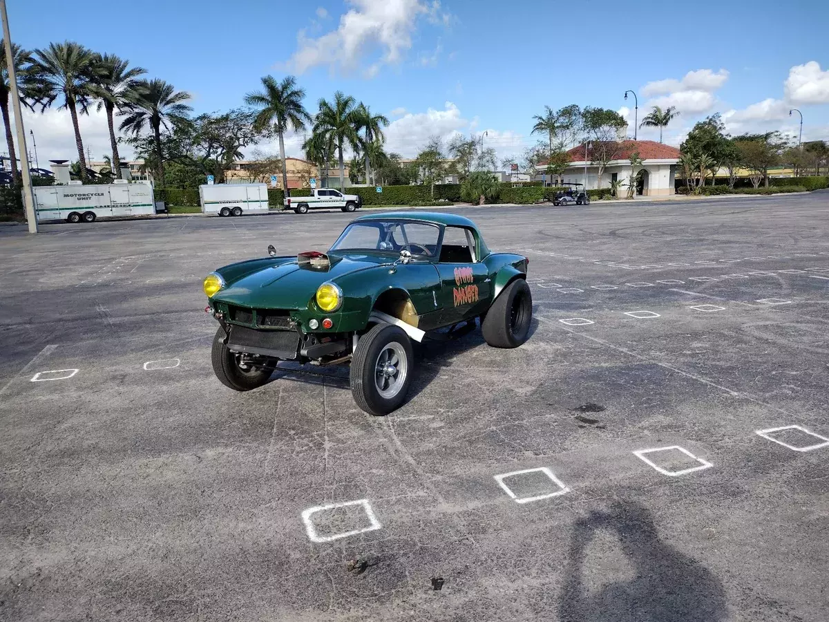 1964 Triumph Spitfire Sportscar Green gasser 1964 Triumph Spitfire gasser