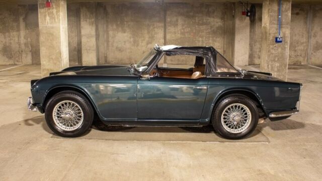 1964 Triumph TR-4 Convertible - photo 10