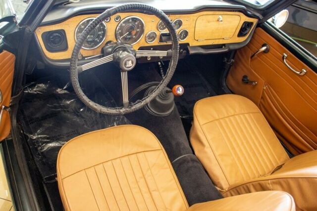 1964 Triumph TR-4 Convertible - photo 12