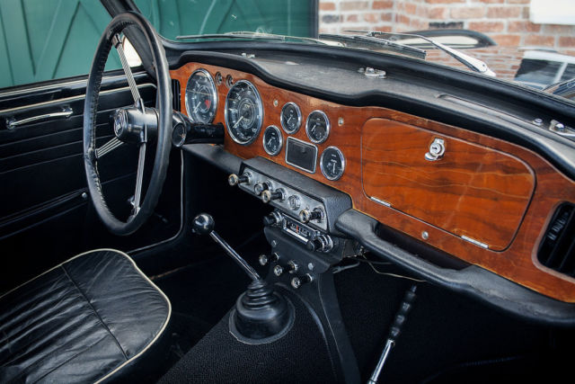 1964 Triumph TR-4 - One Owner - photo 11