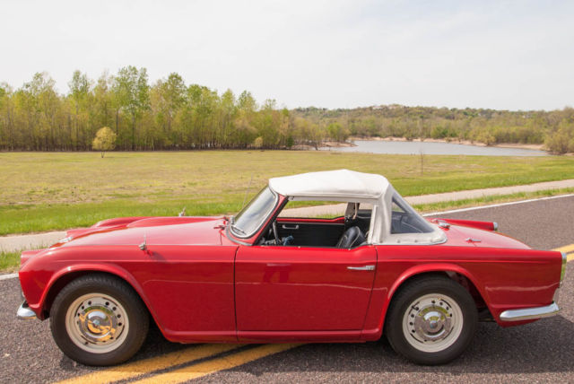 1964 Triumph TR4 - photo 7
