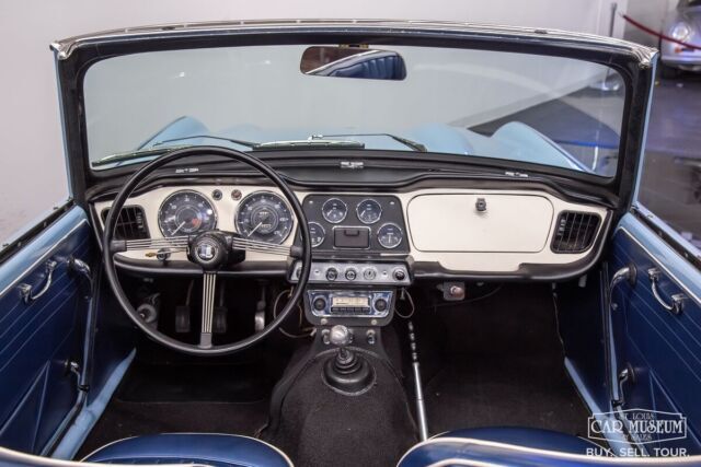 1964 Triumph TR4 - photo 11