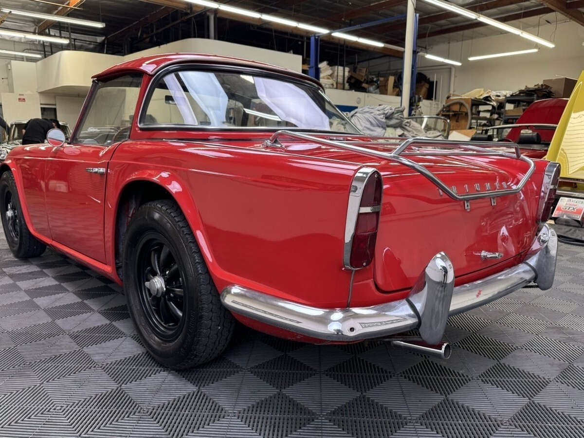 1964 Triumph TR4 - photo 7