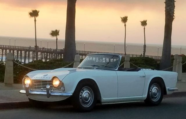 1964 Triumph TR4 - photo 3