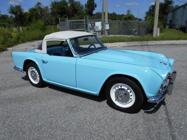 1964 Truimph TR4,2.1 Liter,Rare Wedgewood Blue,Blue Int,Body Off Restoration,NEW 1964 Triumph TR 4