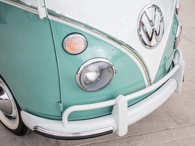 1964 Volkswagen Deluxe '21 Window' Microbus - photo 10