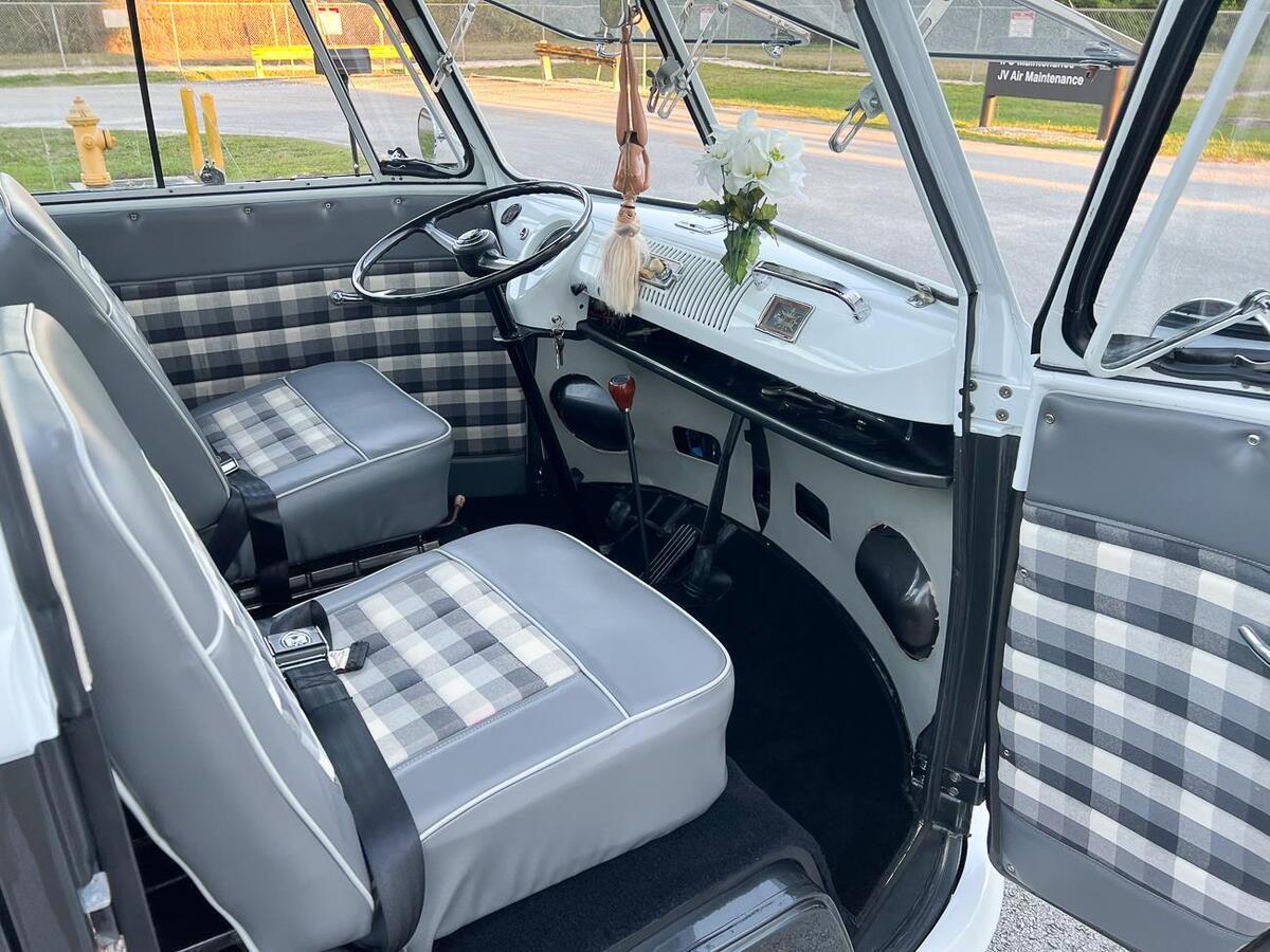 1964 volkswagen 21 window VW Bus Samba 21 Window Samba SEE VIDEO! Restored - photo 5