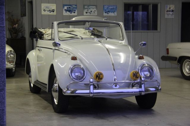 1964 Volkswagen Beetle - Classic Convertible - photo 2