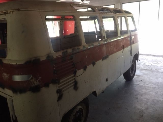 1964 Volkswagen Bus/Vanagon 21 Window Samba De Luxe - photo 5
