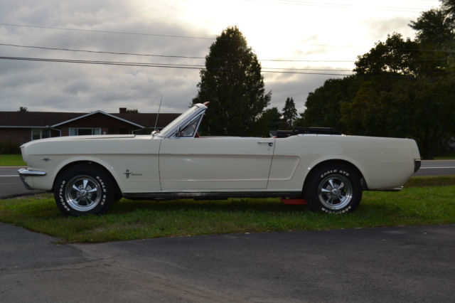 1965 Ford Mustang Convertible