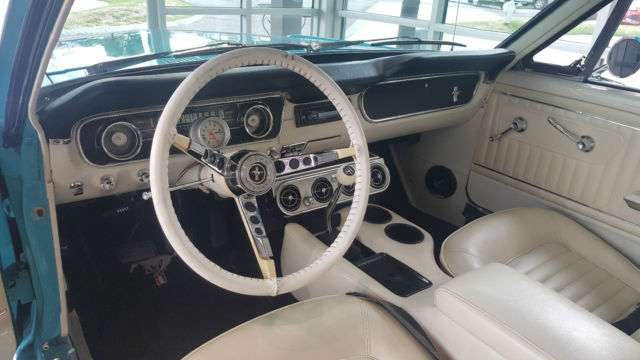 1965 Ford Mustang - photo 4