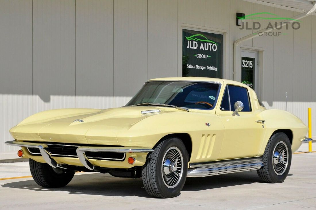 1965 Chevrolet Corvette - photo 5