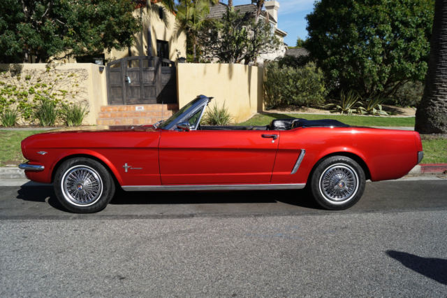 1965 Ford Mustang 289 4BBL 'A' CODE V8 CONVERTIBLE WITH A/C! - photo 2