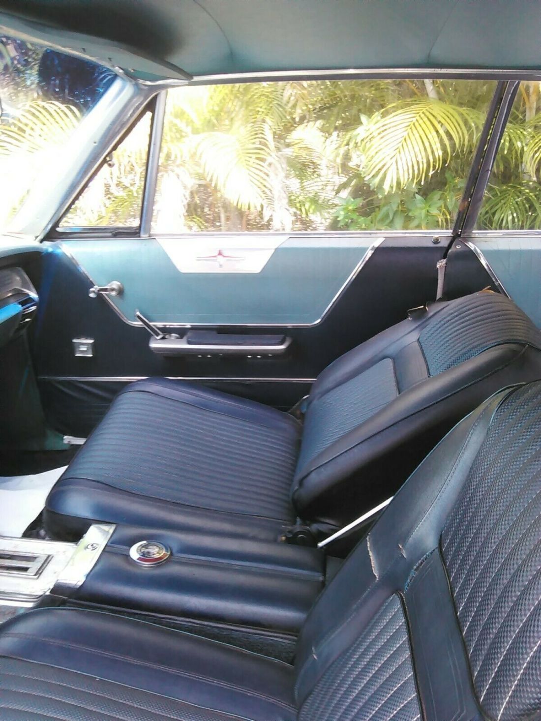 1965 Chrysler 300 Series - photo 10