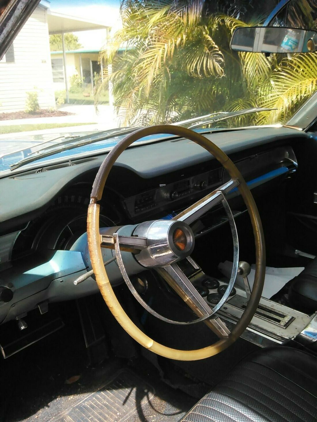 1965 Chrysler 300 Series - photo 8