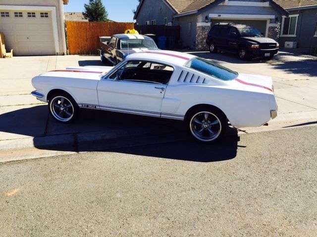 1965 Ford Mustang Fastback - photo 3