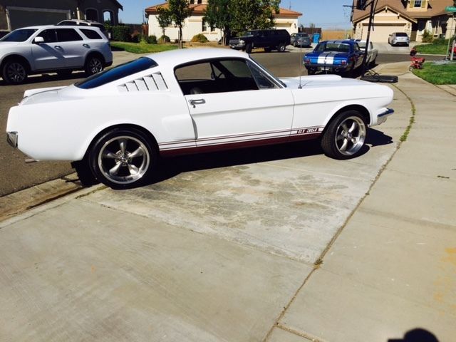1965 Ford Mustang Fastback - photo 4