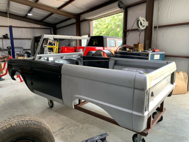 1977 Ford Bronco New Ford Bronco Body Shell, Complete Metal Done, MADE USA - photo 4